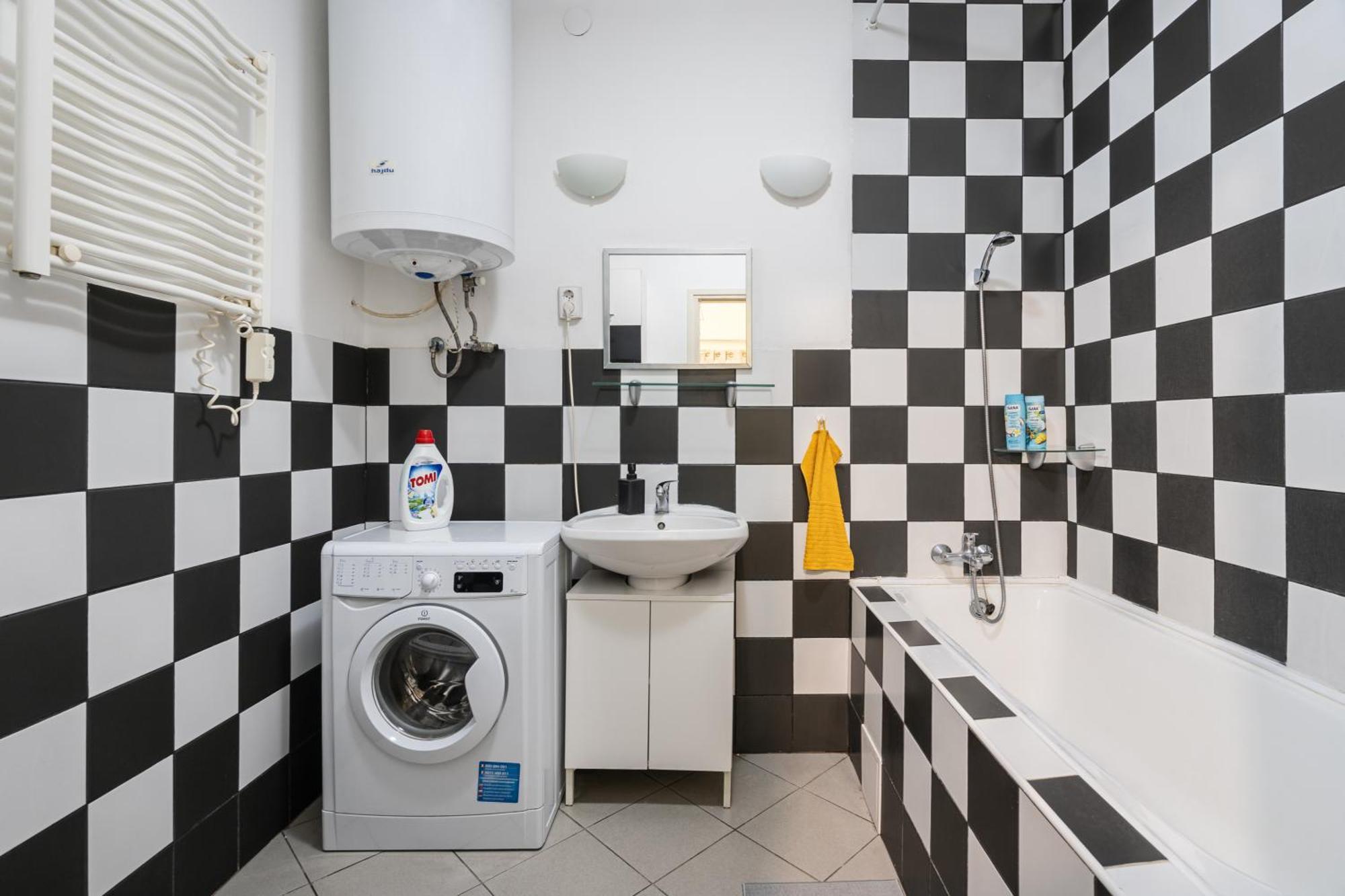 Affordable Heroes' Square Residence Budapest Exteriör bild