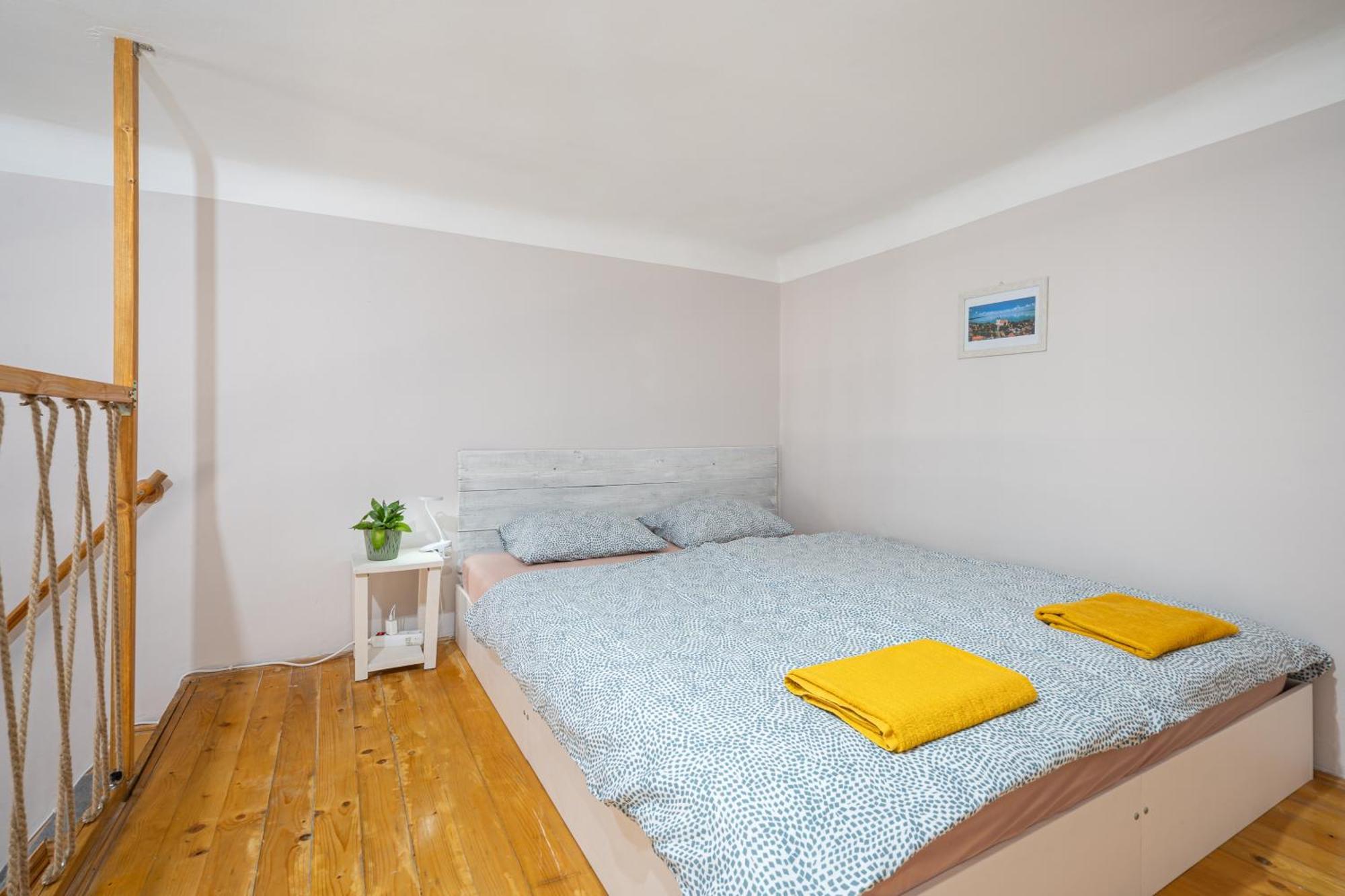 Affordable Heroes' Square Residence Budapest Exteriör bild