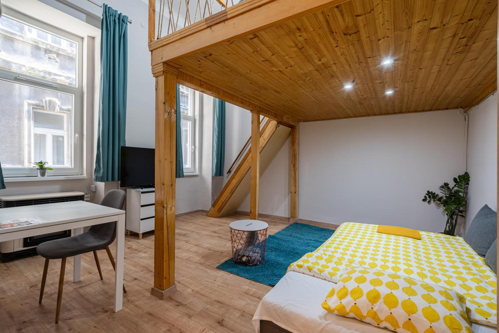 Affordable Heroes' Square Residence Budapest Exteriör bild